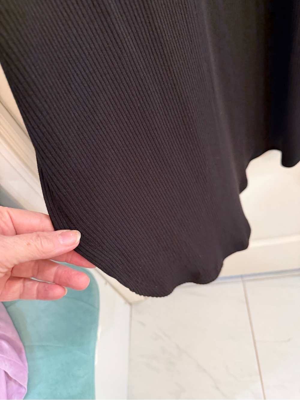 Black ribbed maxi dress NWOT - Picture 3 of 7